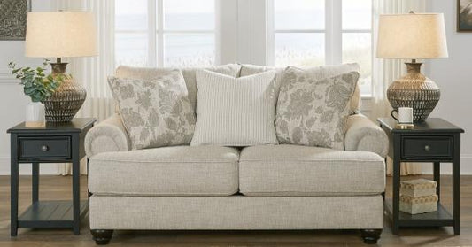 Asanti Loveseat