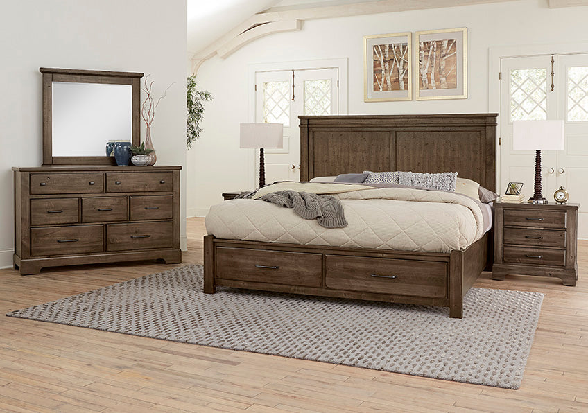 MANSION BED WITH FOOTBOARD STORAGE