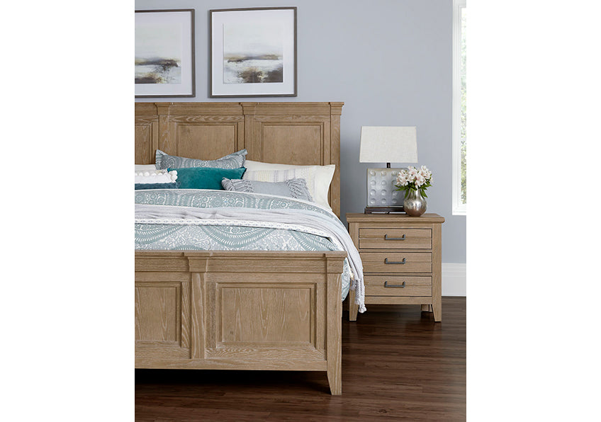 MANSION BED WITH MANSION FOOTBOARD IN DEEP SAND