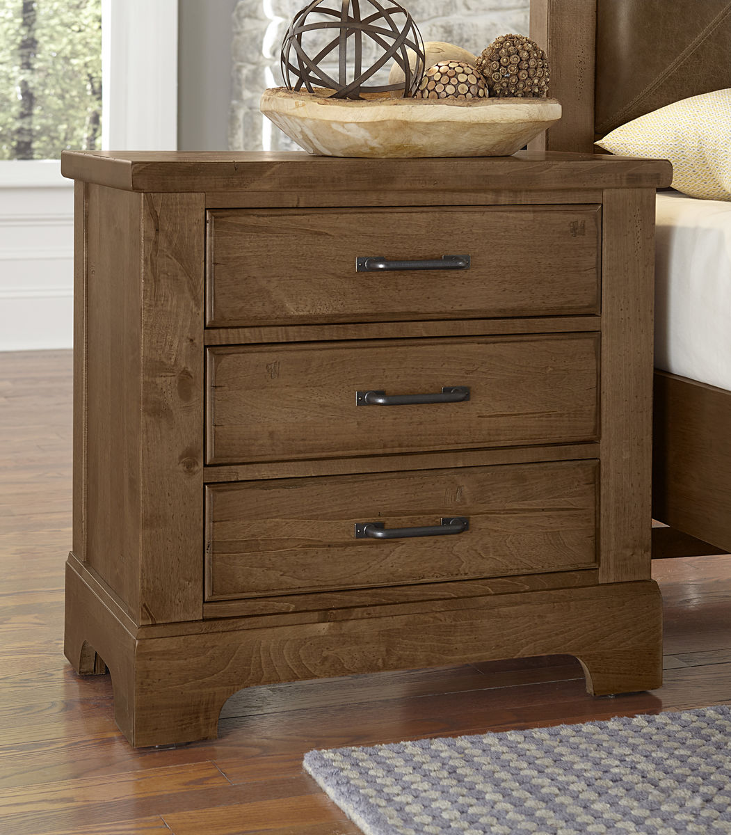 NIGHTSTAND - 3 DRAWERS