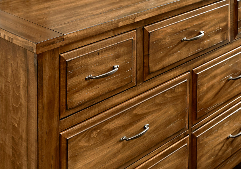 TRIPLE DRESSER - 7 DRAWERS