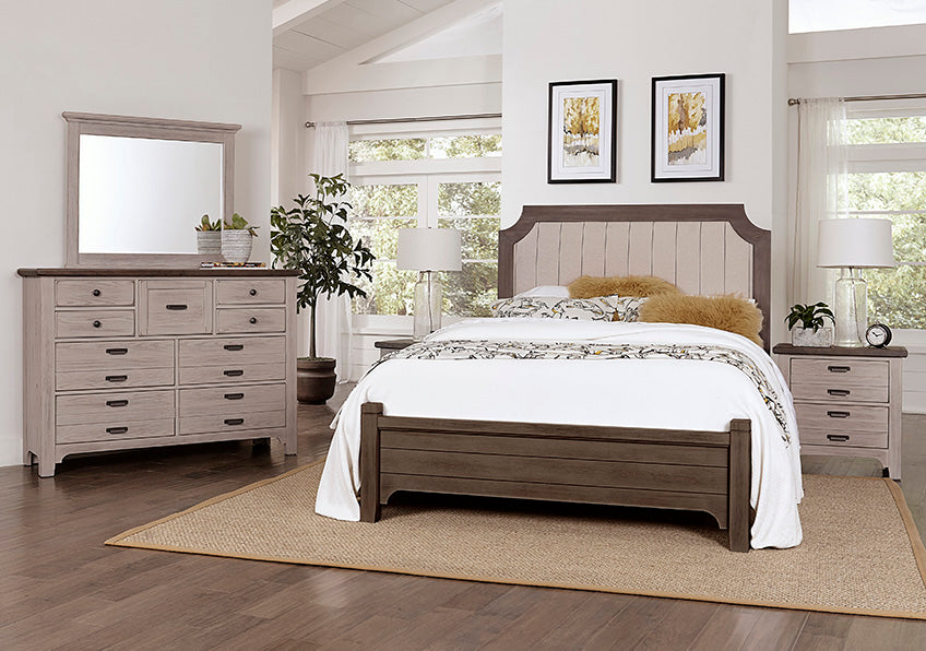 UPHOLSTERED BED IN QUEEN & KING