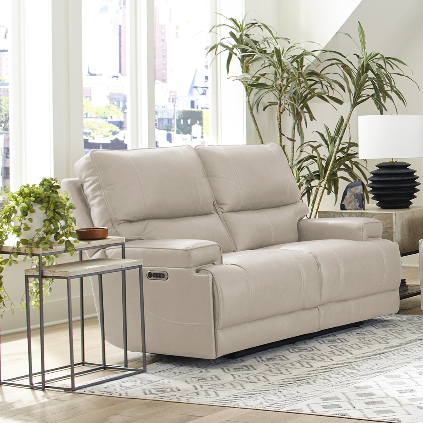 WHITMAN - VERONA LINEN - POWERED BY FREEMOTION POWER CORDLESS LOVESEAT