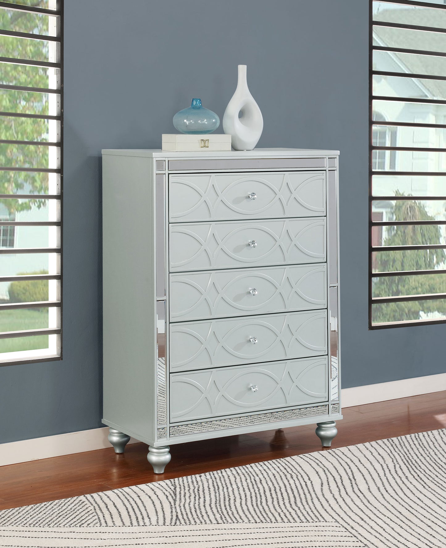 Gunnison 5-drawer Bedroom Chest Silver Metallic