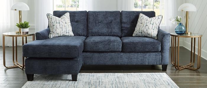 Amity Bay Sofa Chaise