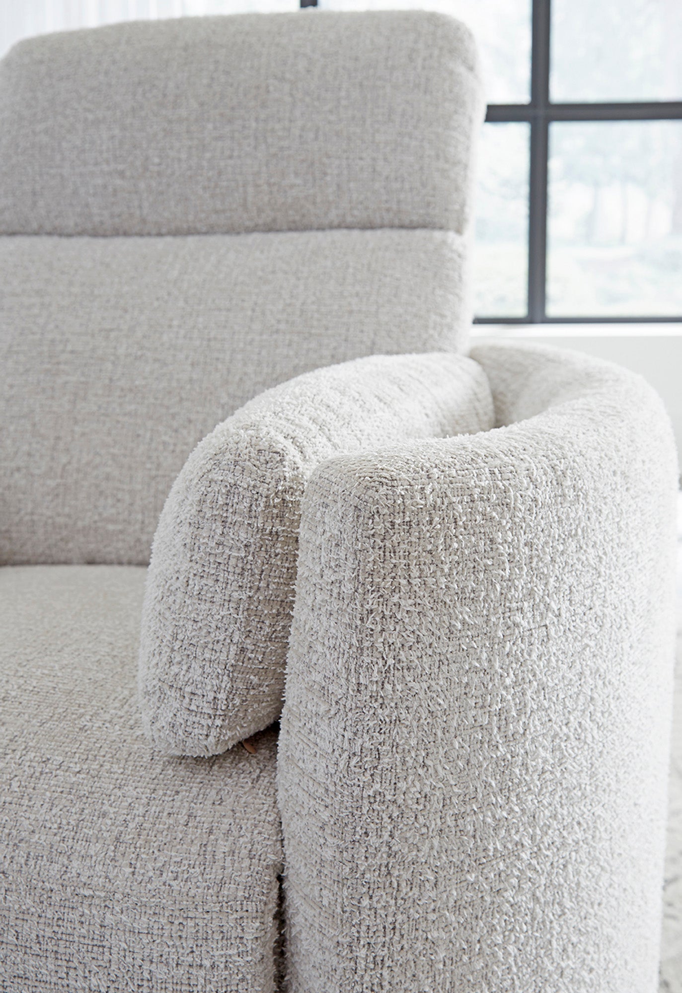 RADIUS - ANGORA LINEN MANUAL SWIVEL GLIDER RECLINER