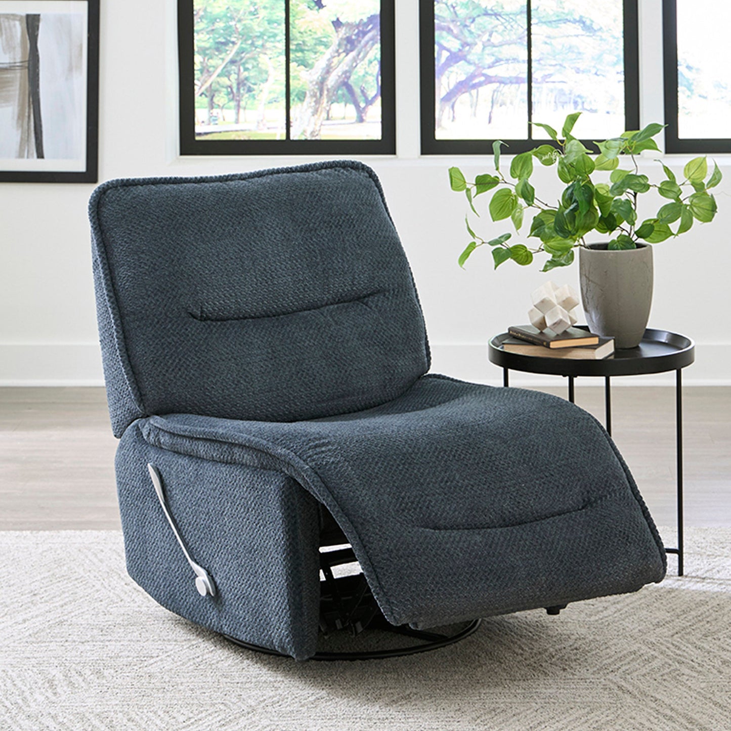 LEO - MIDNIGHT BLUE MANUAL ARMLESS GLIDER RECLINER